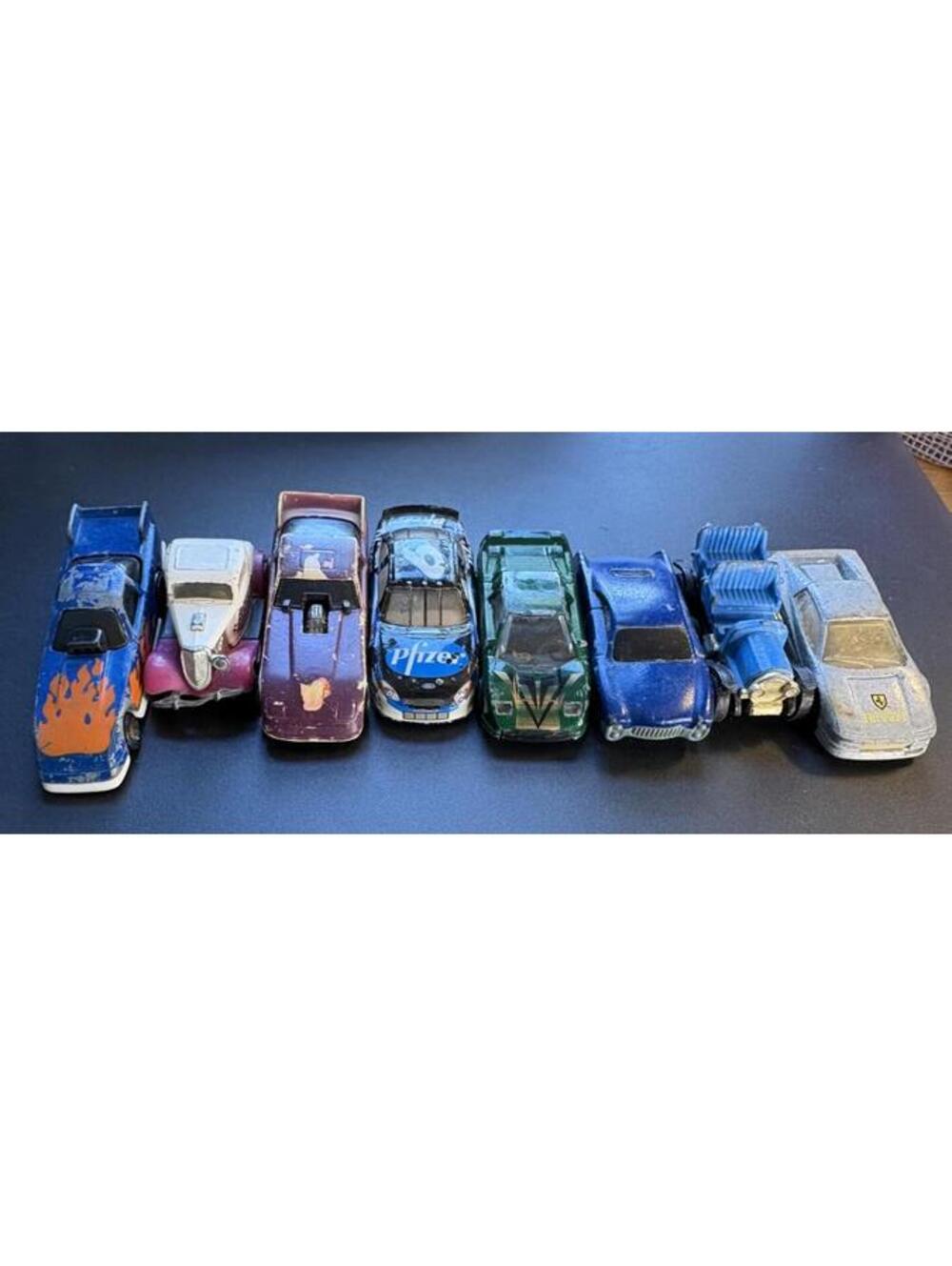 Vintage 70s, 80s & 90s hot wheels - Picture 2 of 3
